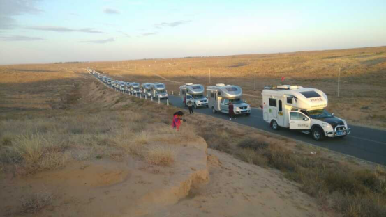 阿拉善英雄會即將開始 阿拉善英雄會即將開始