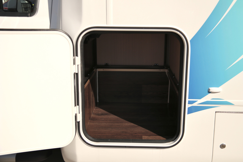 吞得下旅行裝備，房車有它才給力