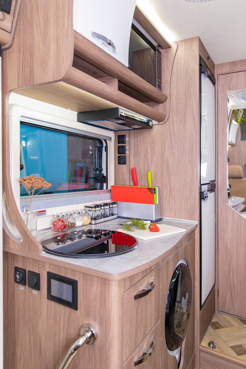 深度自駕，品質房車生活選這款