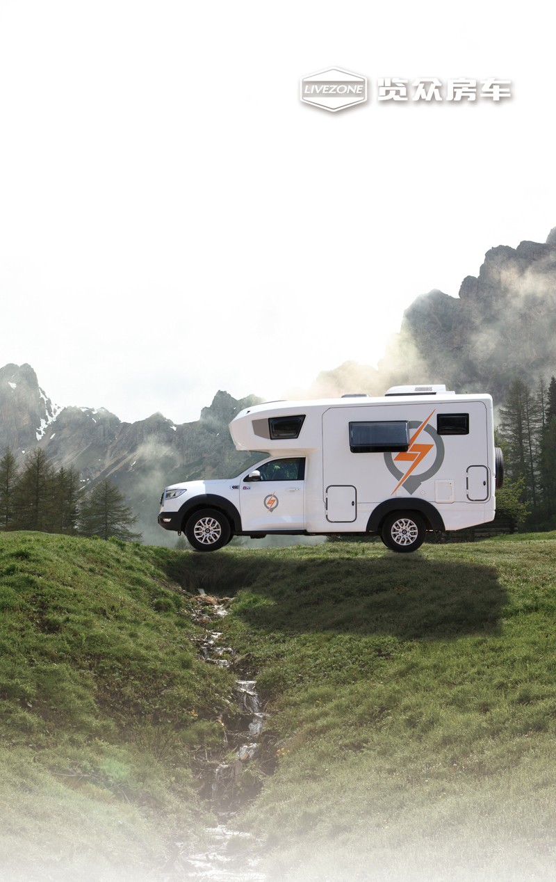 30萬的自動擋四驅房車，還挺好