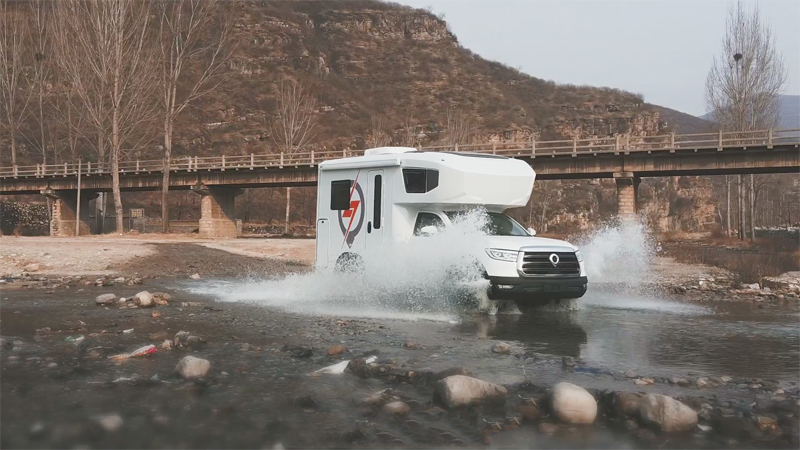 自由炮房車，讓旅行更自由