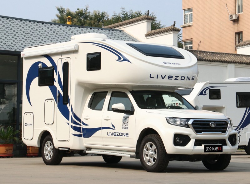 四驅強者，這幾款房車無畏崎嶇