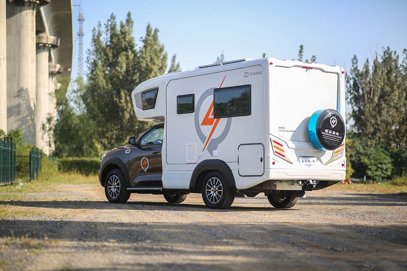 這款房車的動力和性能您覺得如何？