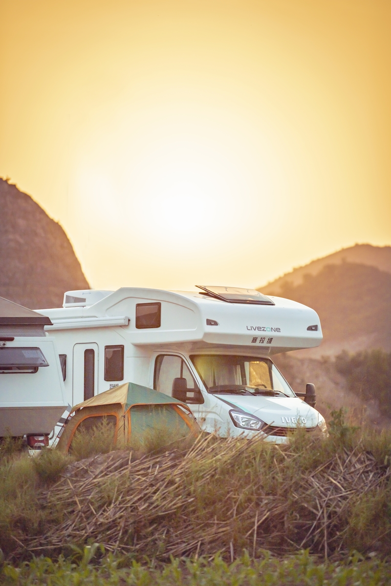 適合一家人的旅居房車，自由炮房車