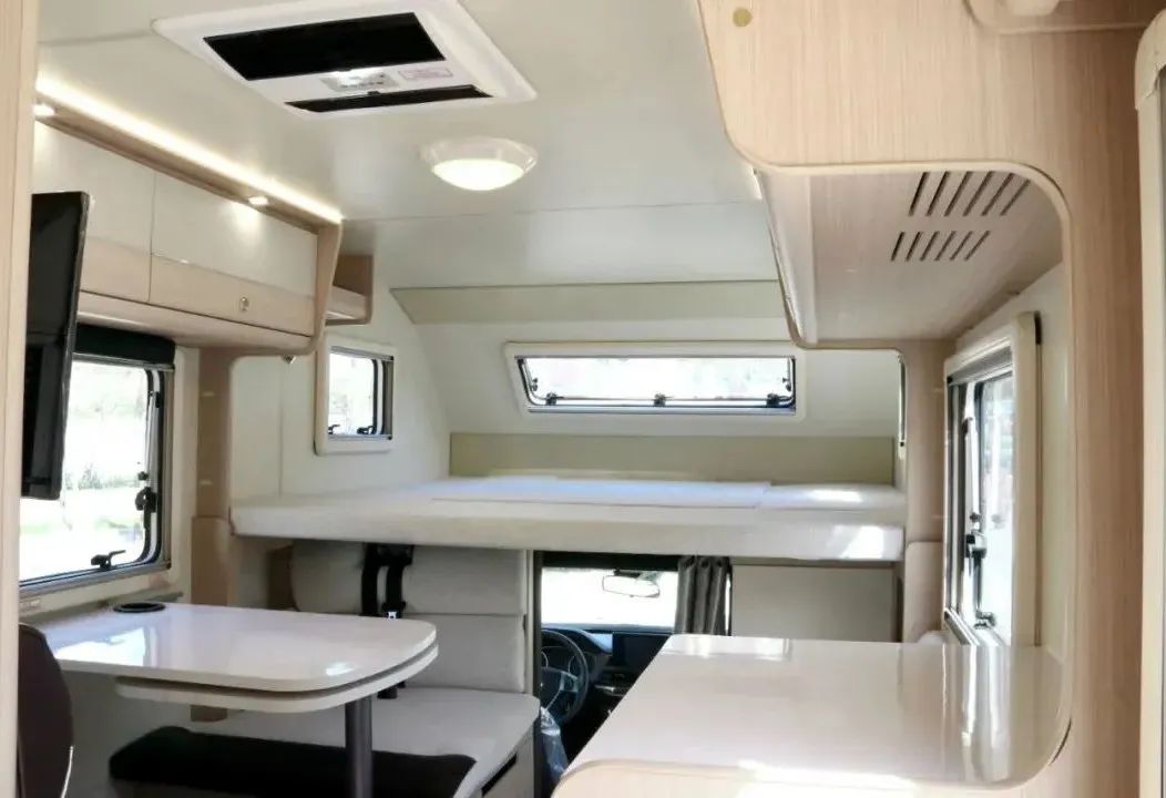 8月12日，相約武漢！顏值、動力、空間都滿意的皮卡房車來了！